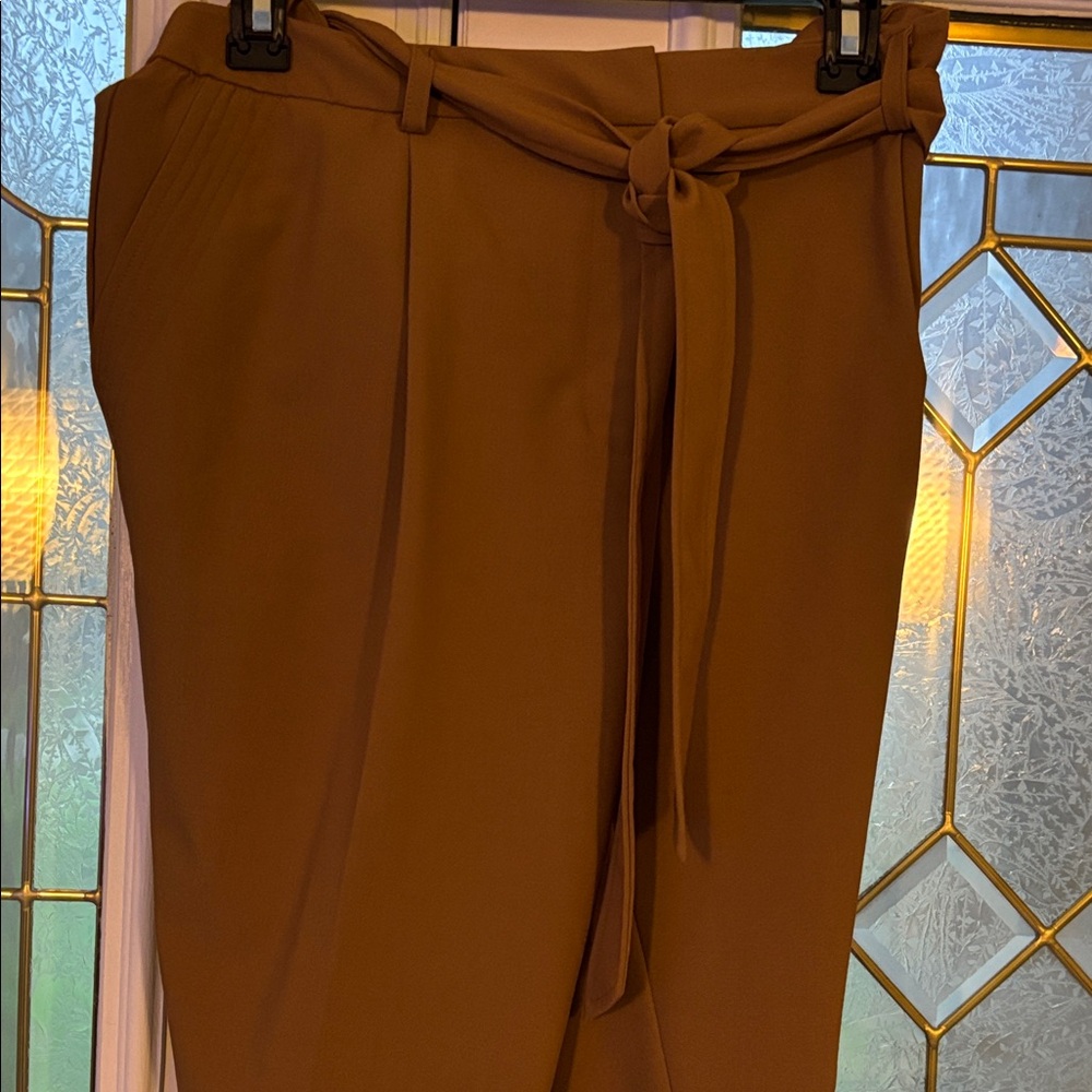 Calvin Klein -Camel